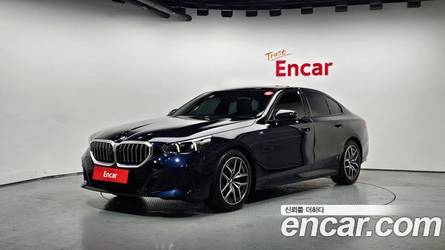 BMW 5-Series 2025
