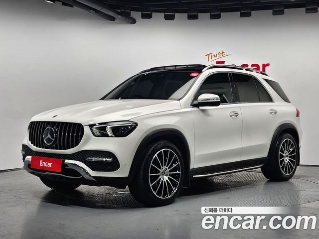 Mercedes-Benz GLE-Class 2023