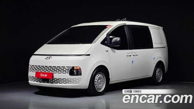 Hyundai Staria 2022
