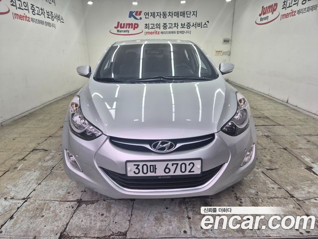 Hyundai AVANTE 2012