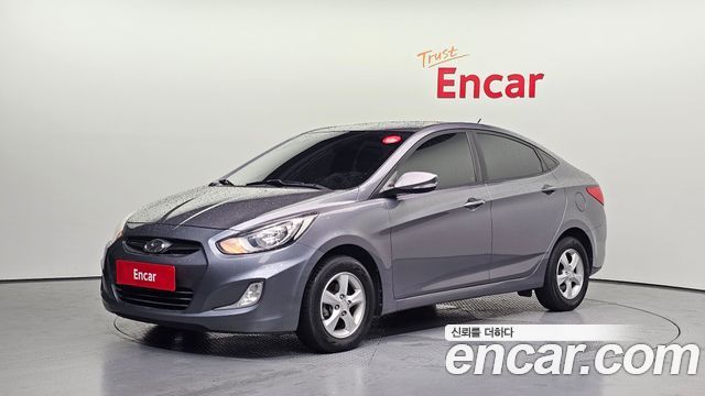Hyundai Accent 2013