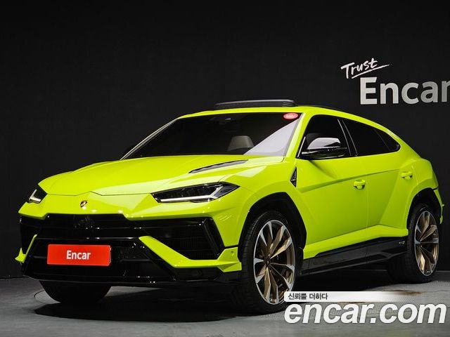 Lamborghini Urus 2023