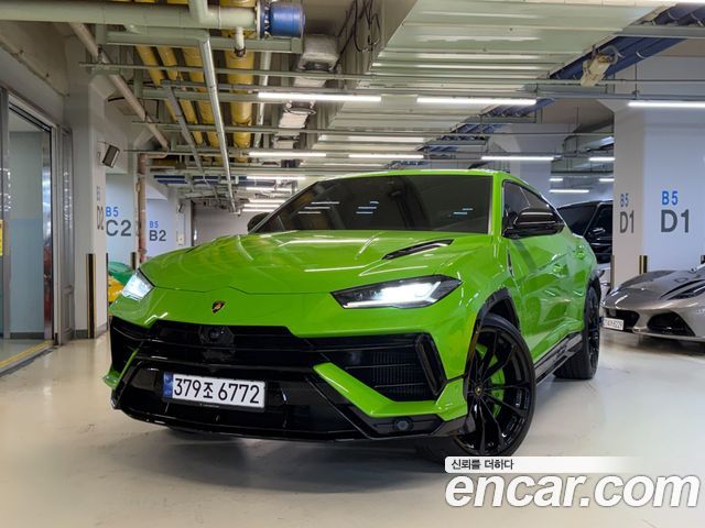 Lamborghini Urus 2023