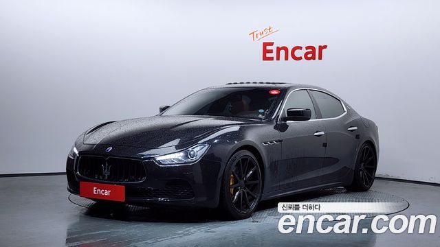 Maserati Ghibli 2015