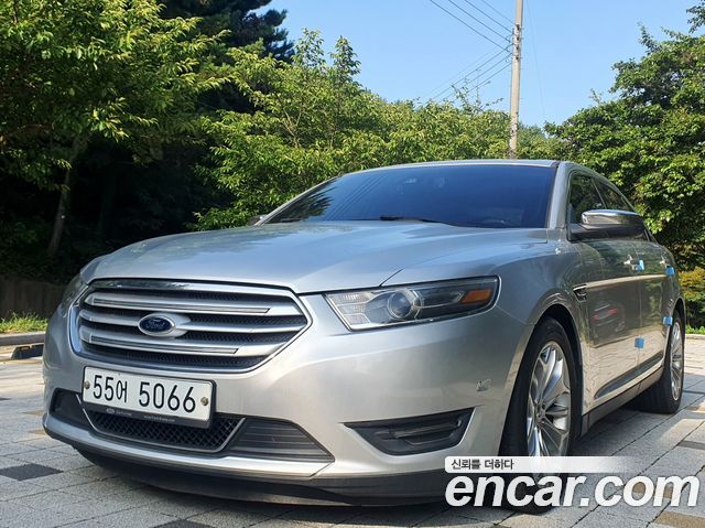 Ford Taurus 2014