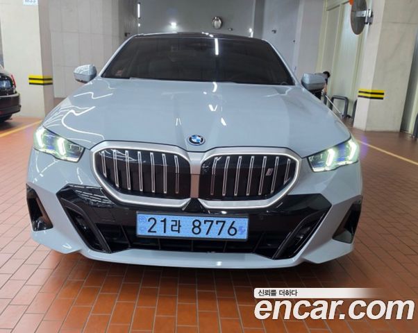 BMW i5 2025