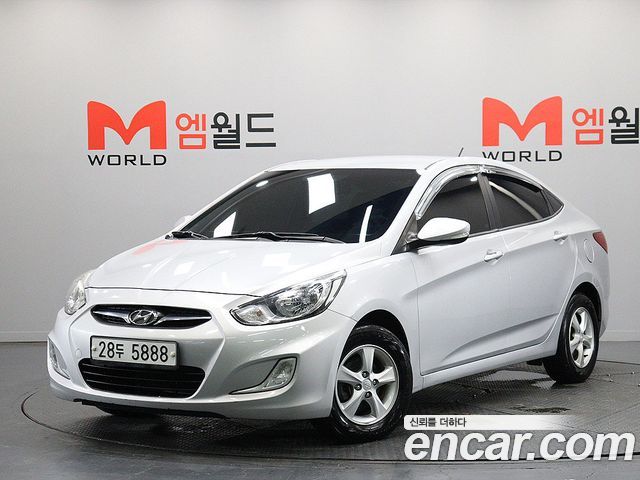 Hyundai Accent 2013