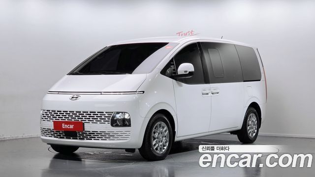 Hyundai Staria 2023