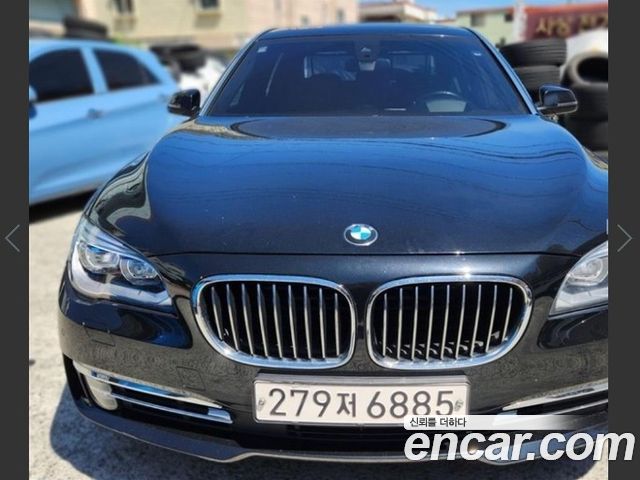 BMW 7-Series 2015