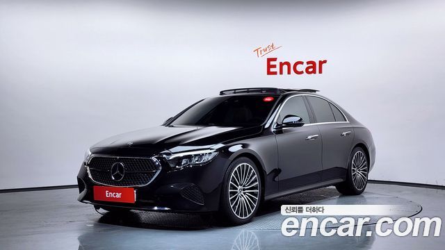 Mercedes-Benz E-Class 2024