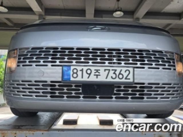 Hyundai Staria 2022