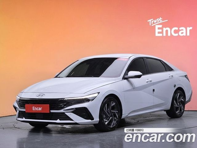 Hyundai AVANTE 2025