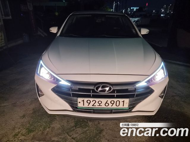 Hyundai AVANTE 2019