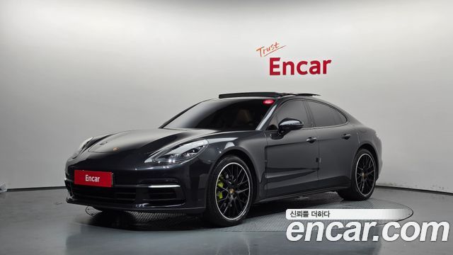 Porsche Panamera 2018