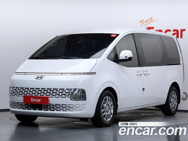 Hyundai Staria 2021
