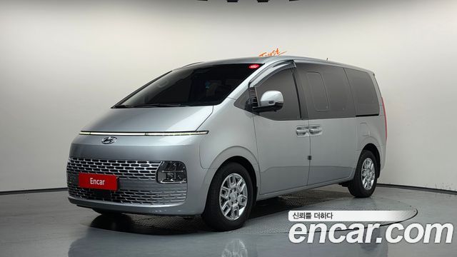 Hyundai Staria 2021