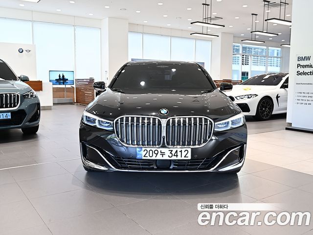 BMW 7-Series 2021