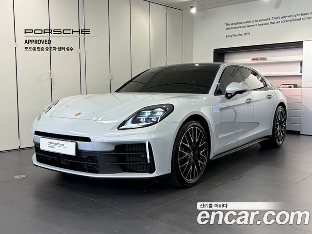 Porsche Panamera 2025