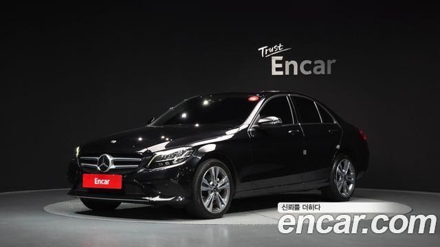 Mercedes-Benz C-Class 2021