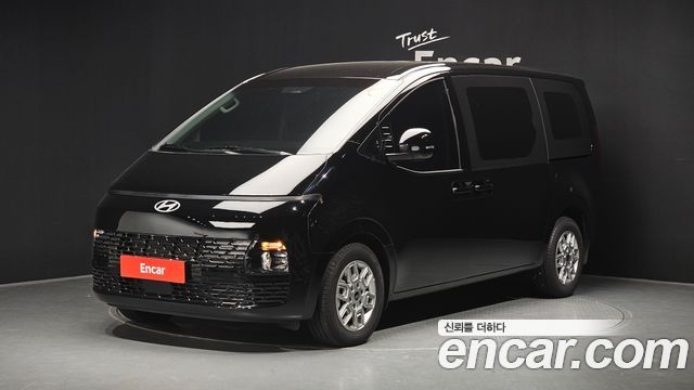 Hyundai Staria 2025