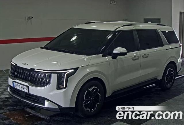 Kia Canival 2024
