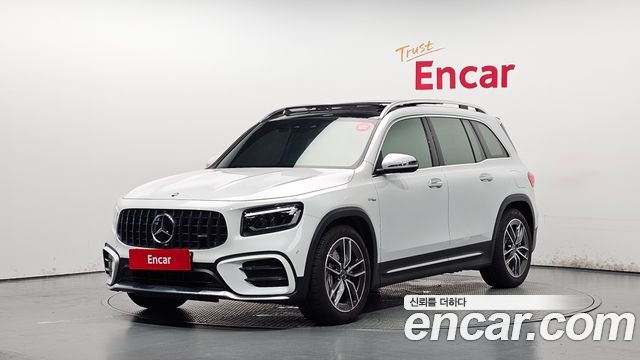 Mercedes-Benz GLB-Class 2024