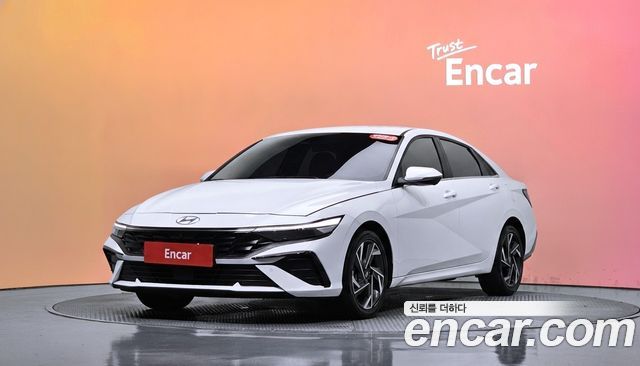 Hyundai AVANTE 2023
