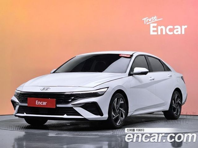 Hyundai AVANTE 2023