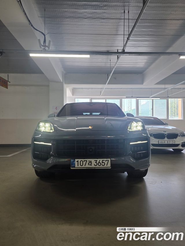 Porsche Cayenne 2025
