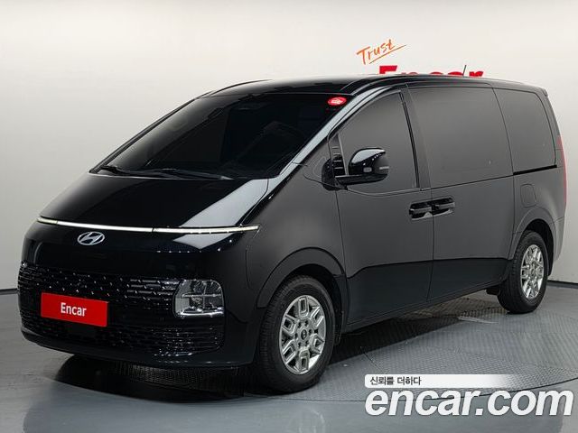Hyundai Staria 2024