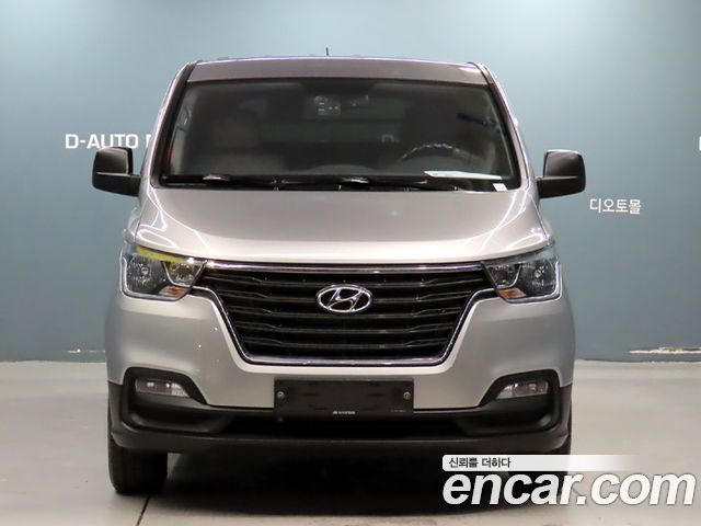 Hyundai Starex 2021