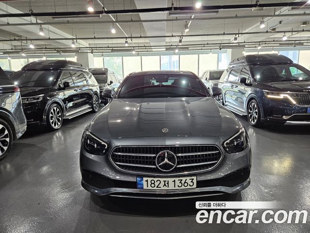 Mercedes-Benz E-Class 2021