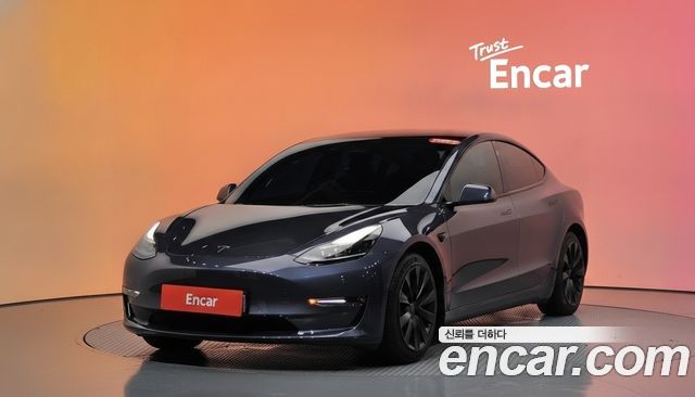 Tesla Model 3 2022