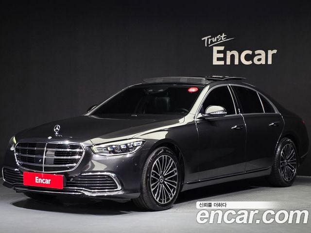 Mercedes-Benz S-Class 2021