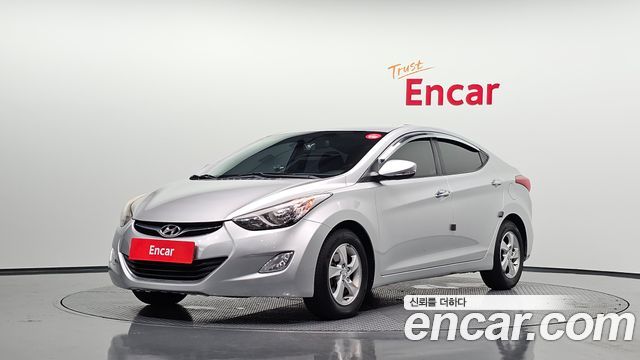 Hyundai AVANTE 2012