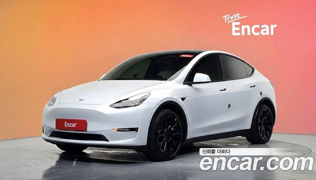 Tesla Model Y 2022