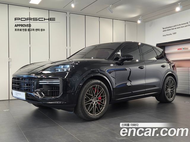 Porsche Cayenne 2025