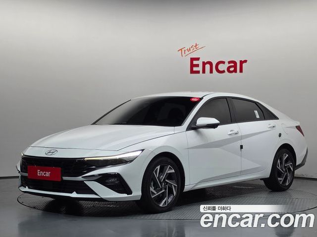 Hyundai AVANTE 2025