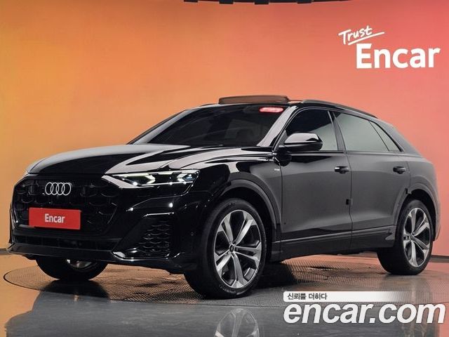 Audi Q8 2025