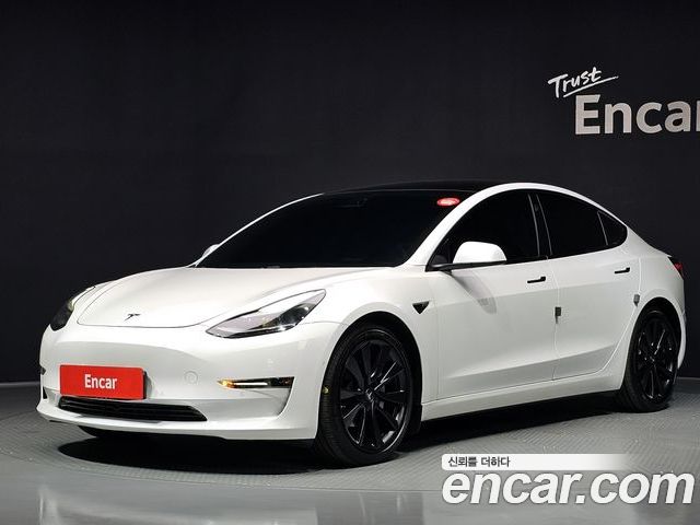 Tesla Model 3 2021