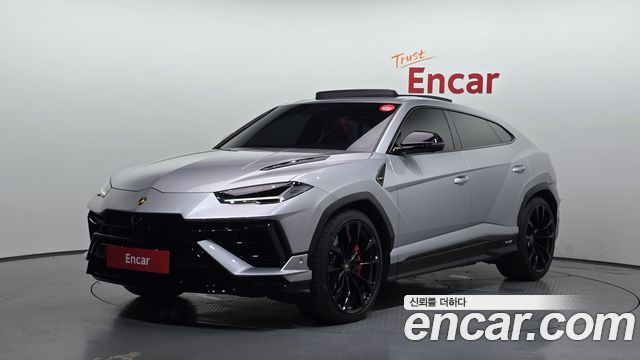 Lamborghini Urus 2024
