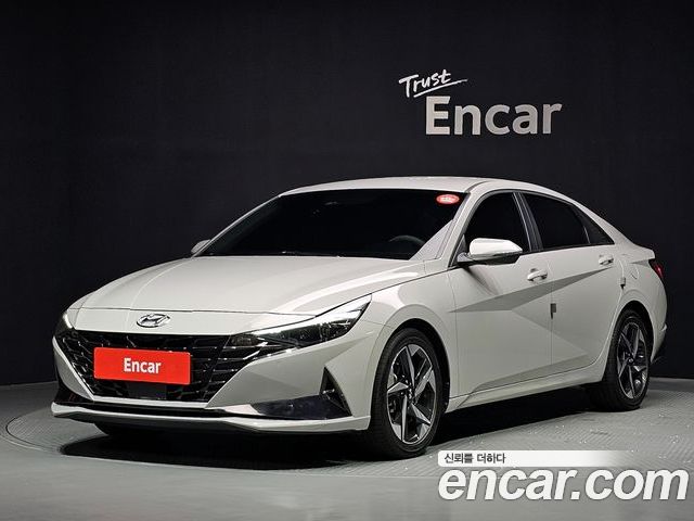 Hyundai AVANTE 2022
