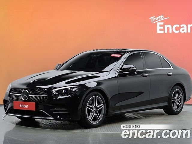 Mercedes-Benz E-Class 2023