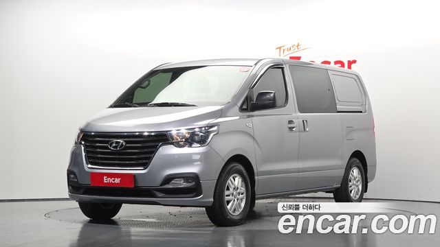 Hyundai Starex 2018