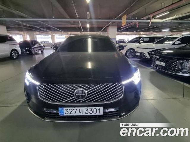 Volvo S90 2025