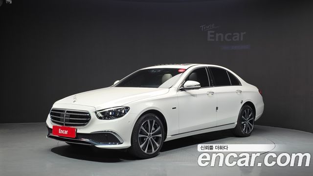 Mercedes-Benz E-Class 2021