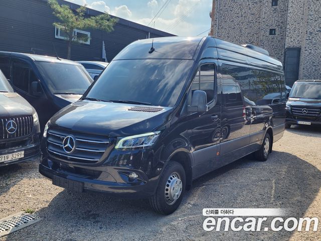 Mercedes-Benz Sprinter 2024