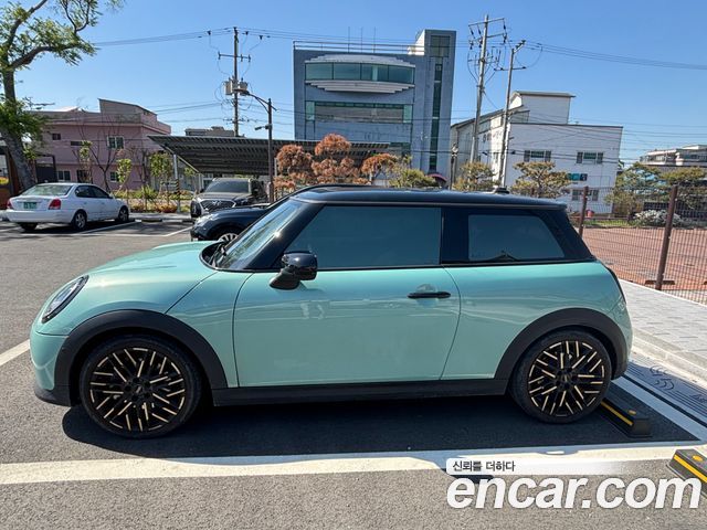 Mini Cooper 2025