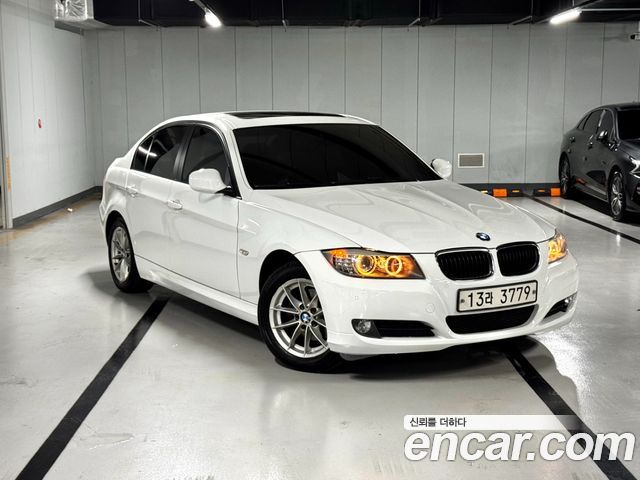 BMW 3-Series 2010