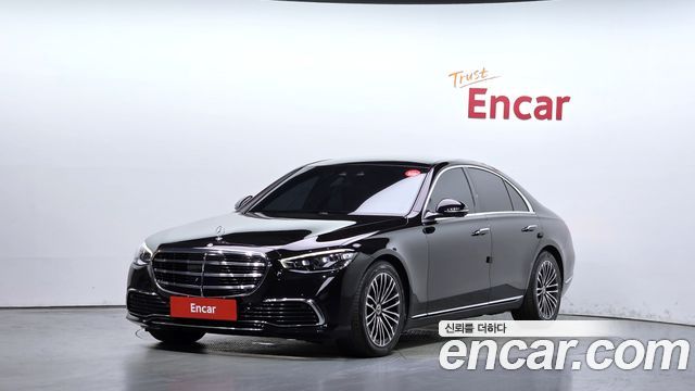 Mercedes-Benz S-Class 2021